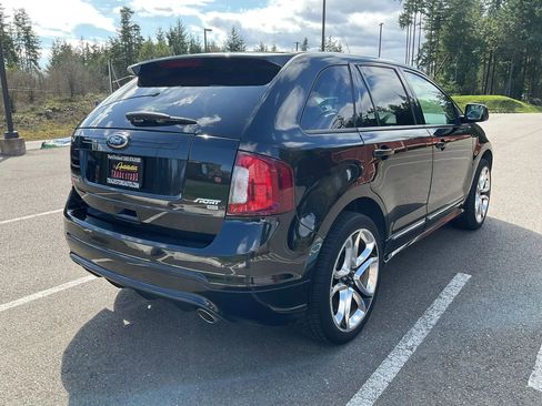 Used 2011 Ford Edge Sport w/ Driver Entry Pkg image 5