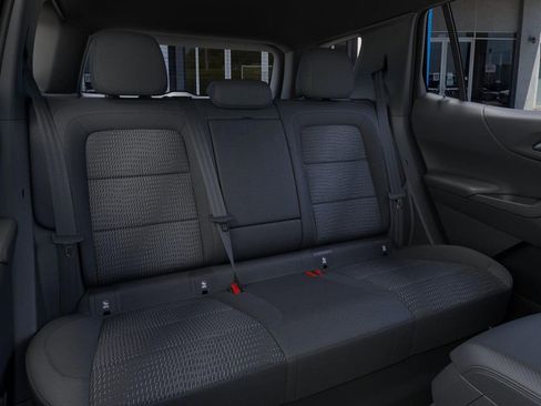 New 2026 Chevrolet Equinox LT w/ Safety and Technology Package FWD image 17