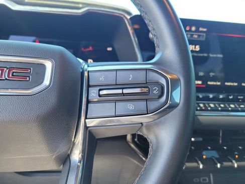 Used 2024 GMC Canyon Elevation w/ Elevation Premium Package image 18