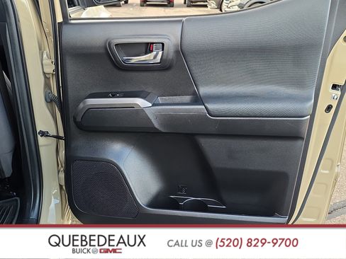 Used 2019 Toyota Tacoma TRD Off-Road image 27