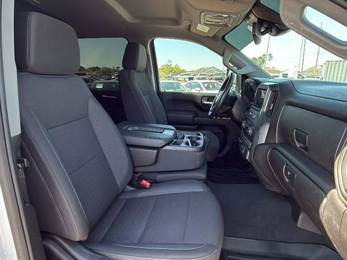 Used 2024 Chevrolet Silverado 2500 Custom w/ Custom Value Package AWD/4WD image 30