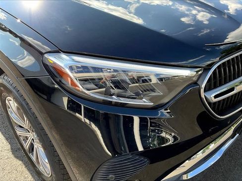 Certified 2023 Mercedes-Benz GLC 300 4MATIC image 34