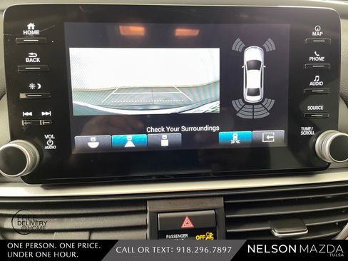 Used 2019 Honda Accord Touring image 33