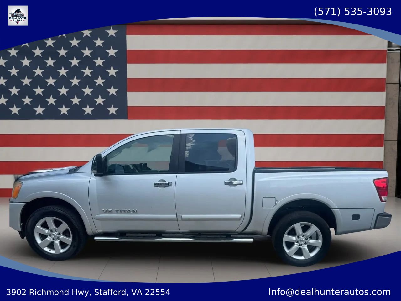 Used 2014 Nissan Titan SL w/ SL Moonroof Package AWD/4WD image 8
