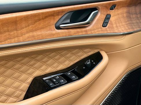 Used 2024 Jeep Grand Cherokee L Summit image 18