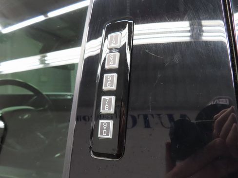 Used 2024 Ford F350 Limited w/ FX4 Off-Road Package image 63