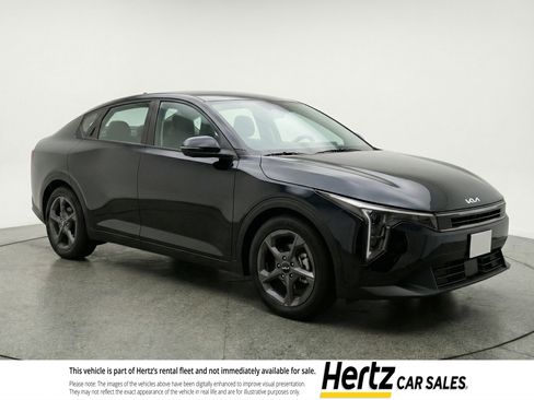Used 2025 Kia K4 FWD image 1