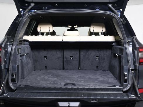 Used 2021 BMW X5 xDrive40i w/ M Sport Package AWD/4WD image 21