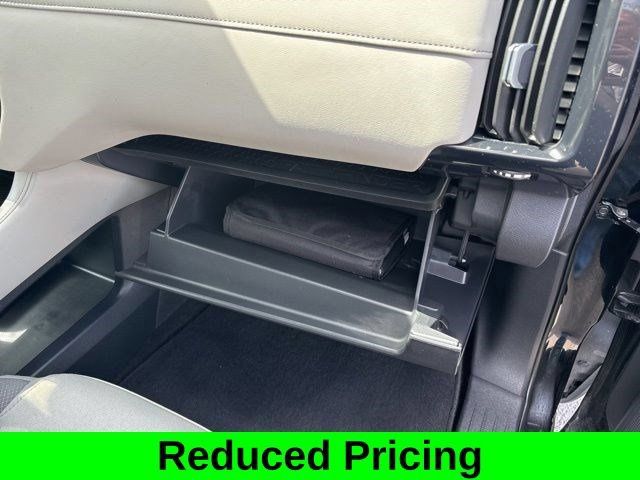 Used 2024 Nissan Pathfinder SV AWD/4WD image 41