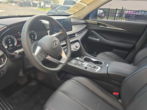 Used 2025 INFINITI QX60 Luxe FWD image 16