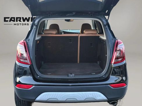 Used 2017 Buick Encore Essence FWD image 29