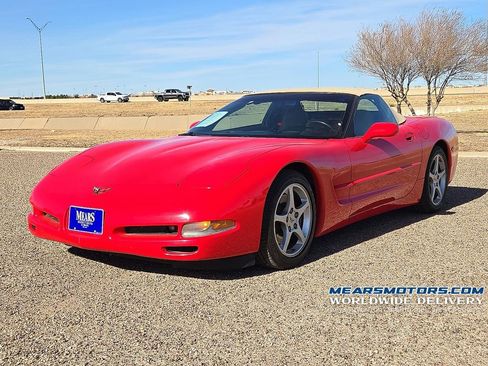 Used 1999 Chevrolet Corvette Convertible w/ Memory Pkg image 1