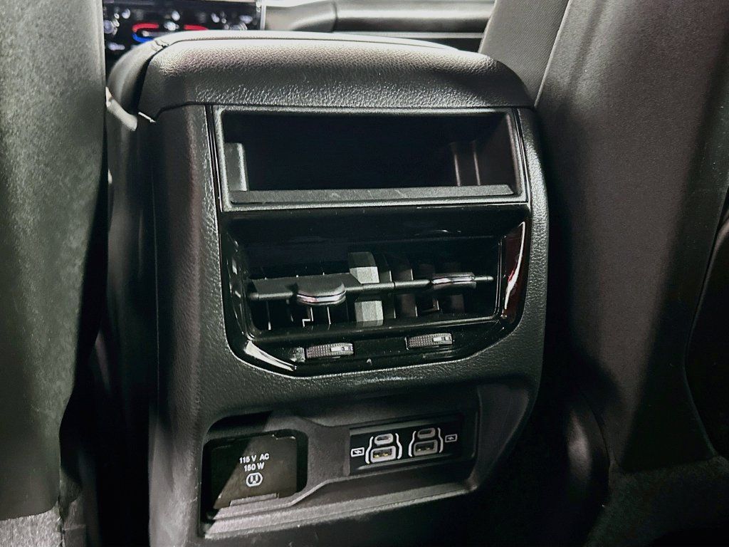 Certified 2024 Jeep Grand Cherokee Laredo X w/ Luxury Tech Group I AWD/4WD image 37