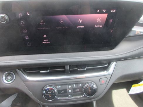 New 2026 Buick Envista Preferred FWD image 13