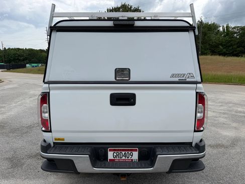 Used 2018 GMC Canyon W/T w/ Convenience Package RWD image 4