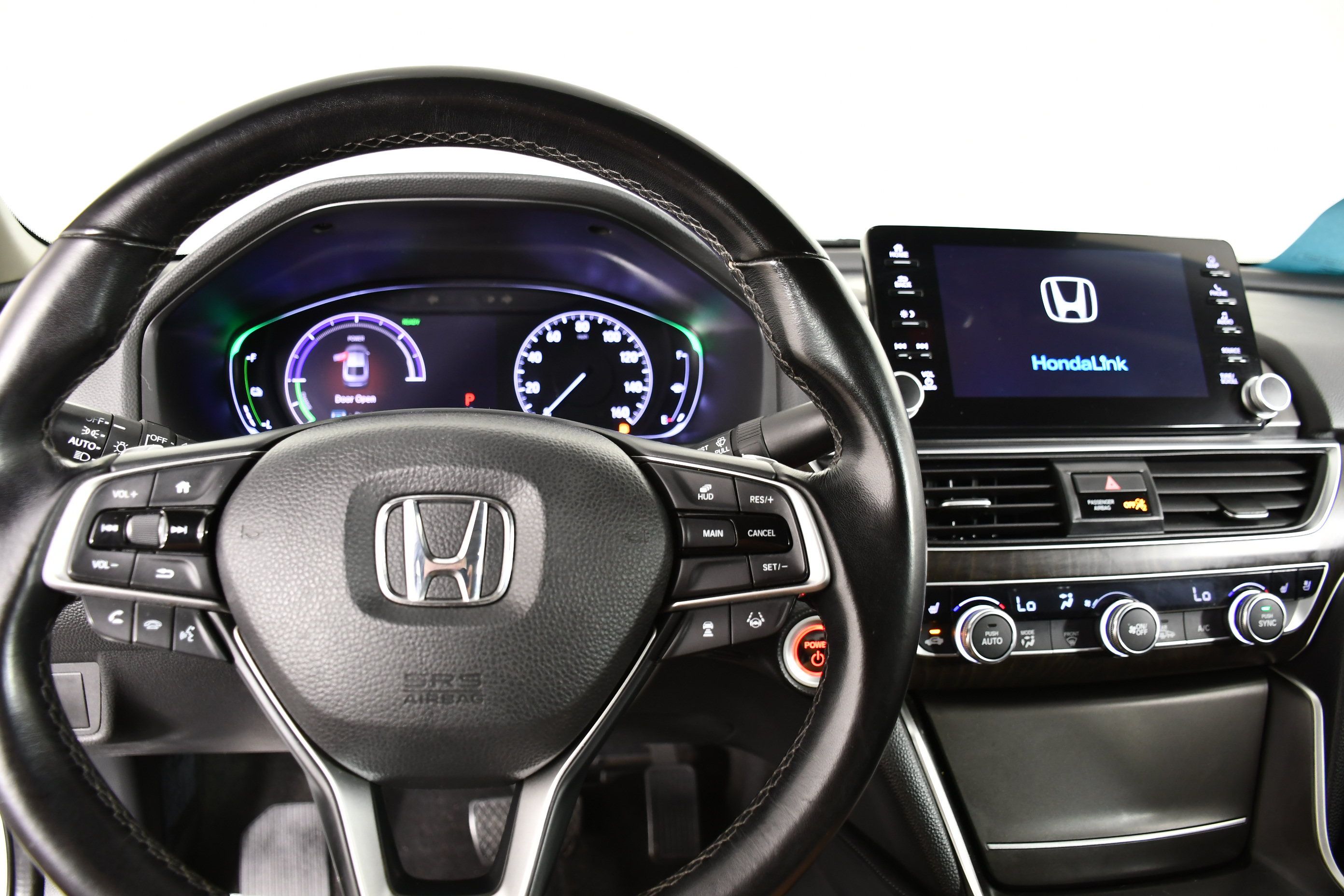 Used 2018 Honda Accord Touring image 15