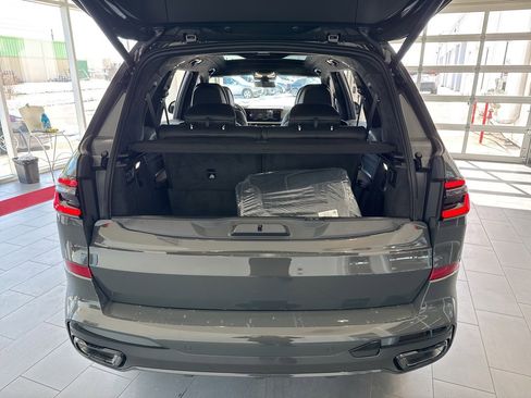 New 2026 BMW X7 xDrive40i image 9