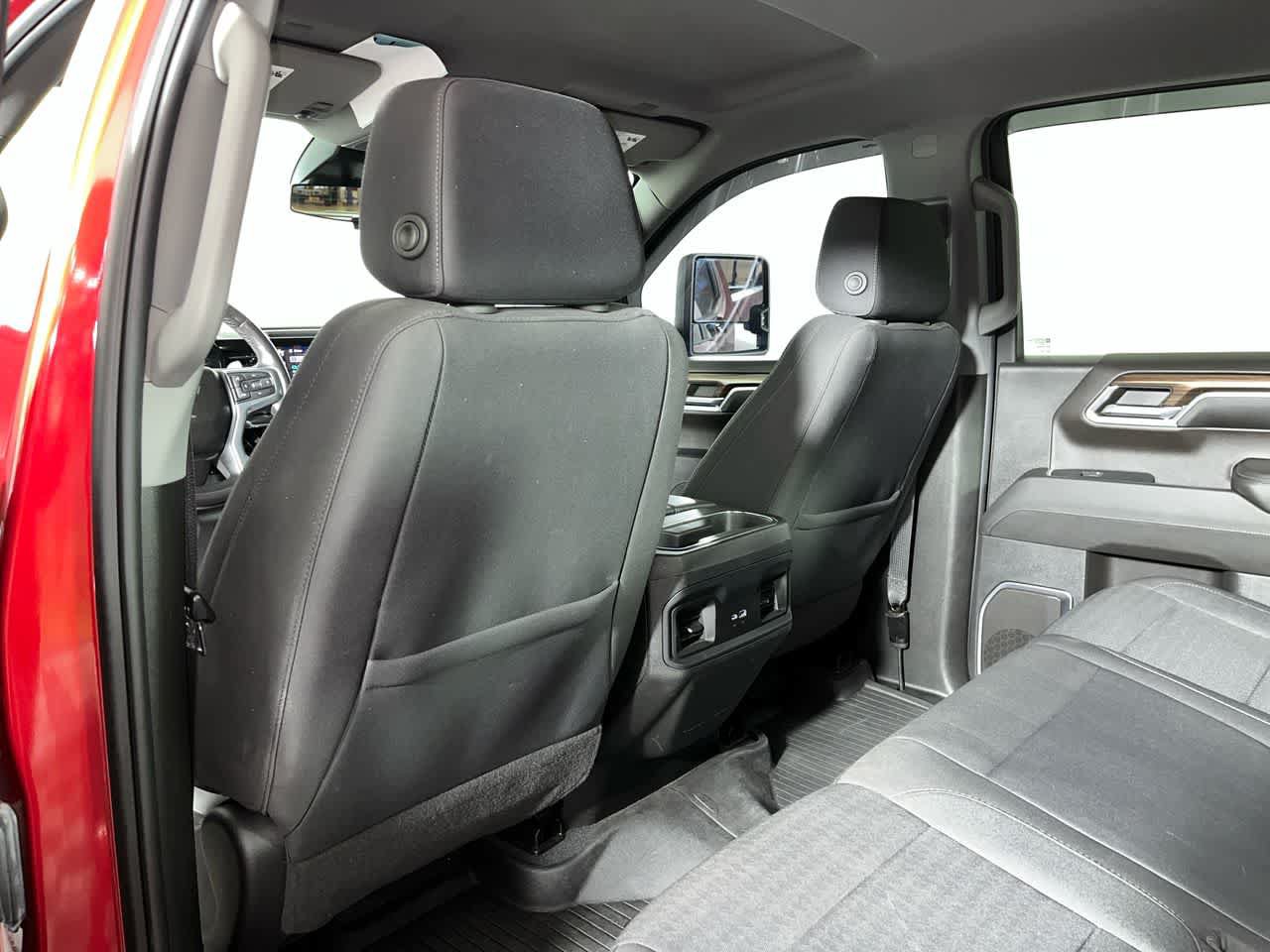 Used 2023 Chevrolet Silverado 1500 RST AWD/4WD image 25