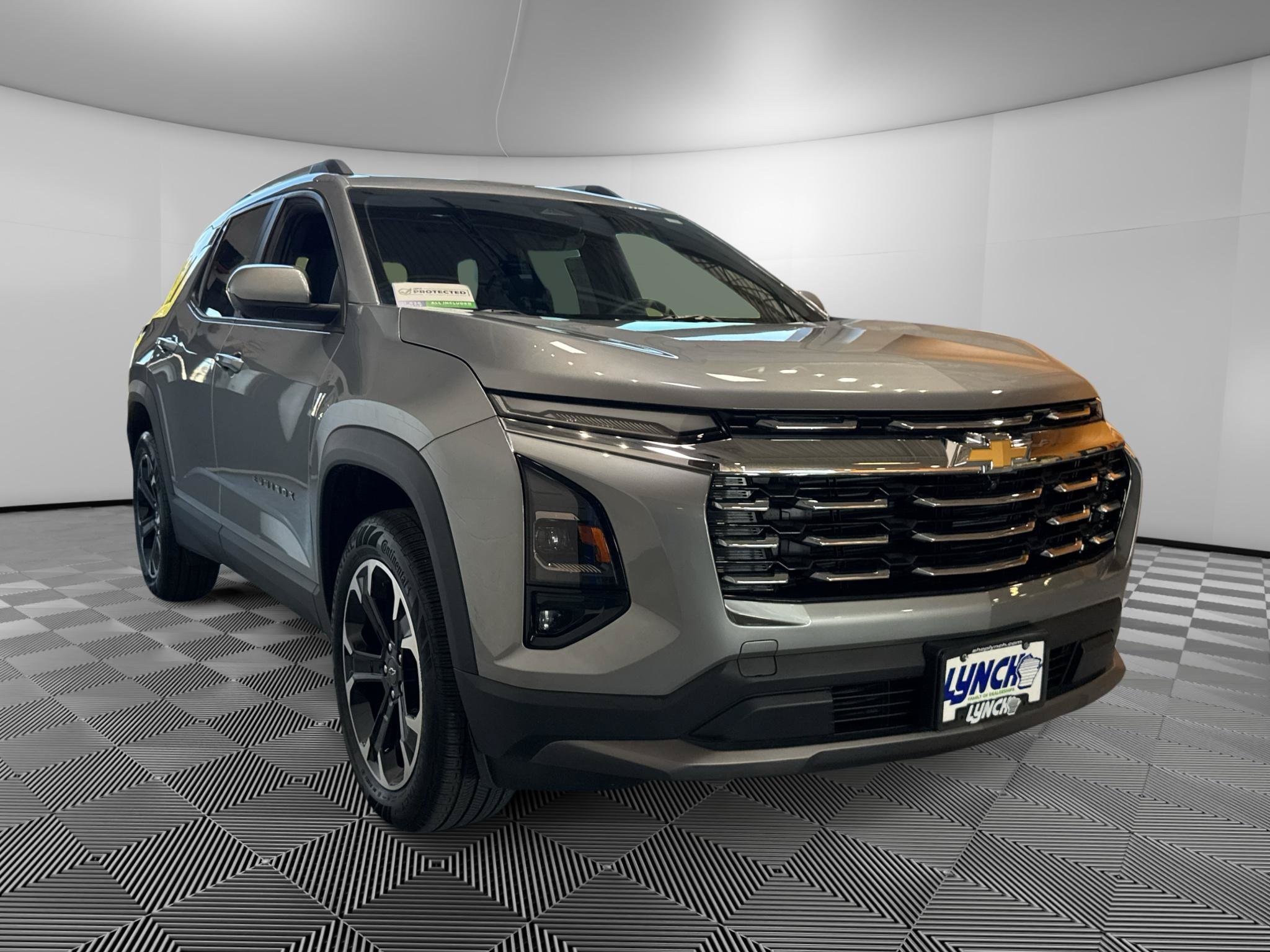 Used 2025 Chevrolet Equinox LT w/ Convenience Package II FWD image 7
