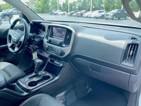 Used 2015 GMC Canyon SLE w/ SLE Convenience Package AWD/4WD image 26