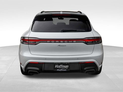 Used 2024 Porsche Macan AWD/4WD image 8