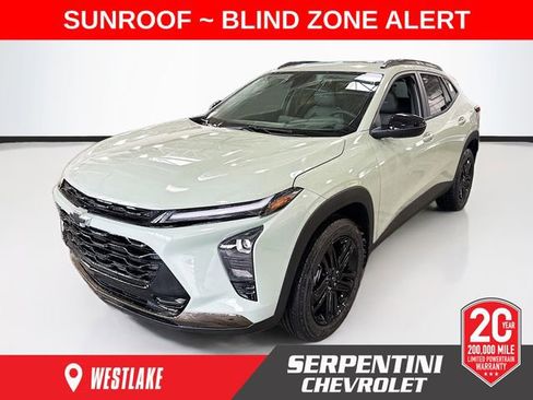 New 2026 Chevrolet Trax ACTIV w/ Sunroof Package FWD image 1