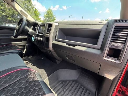 Used 2015 RAM 1500 Express AWD/4WD image 22