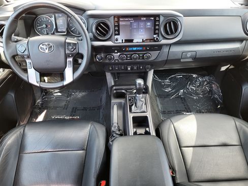 Certified 2021 Toyota Tacoma TRD Off-Road w/ TRD Premium Off Road Package AWD/4WD image 22