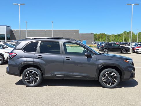 New 2026 Subaru Forester Premium image 2