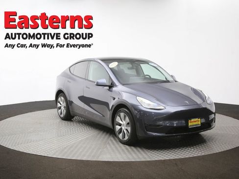 Used 2020 Tesla Model Y Long Range image 46