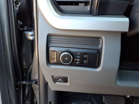 New 2026 Ford F250 XLT w/ FX4 Off-Road Package image 14