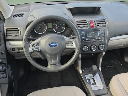 Used 2015 Subaru Forester 2.5i Premium w/ All-Weather Package AWD/4WD image 12