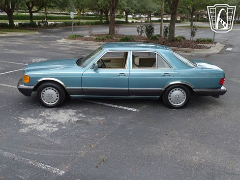 Used 1991 Mercedes-Benz 300 SE image 15