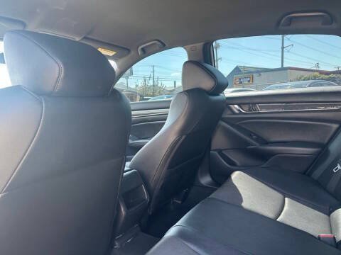 Used 2019 Honda Accord Sport image 22