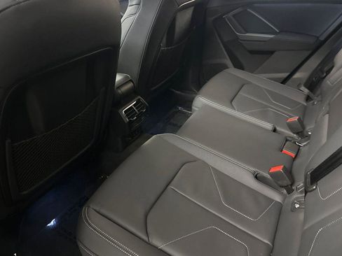 New 2025 Audi Q3 2.0T Premium image 11