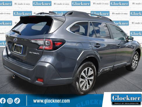 Used 2023 Subaru Outback Premium AWD/4WD image 4