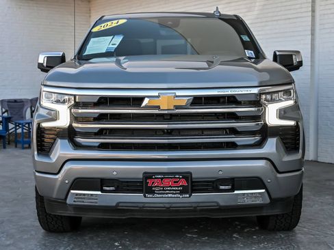 Used 2024 Chevrolet Silverado 1500 High Country w/ Technology Package AWD/4WD image 5