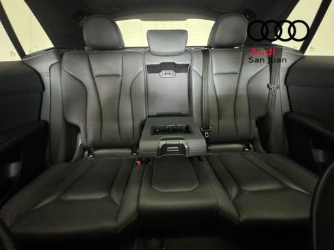 Used 2021 Audi Q8 Premium Plus w/ Premium Plus Package AWD/4WD image 15