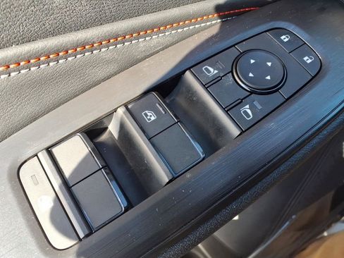 New 2026 Nissan Sentra SR image 17