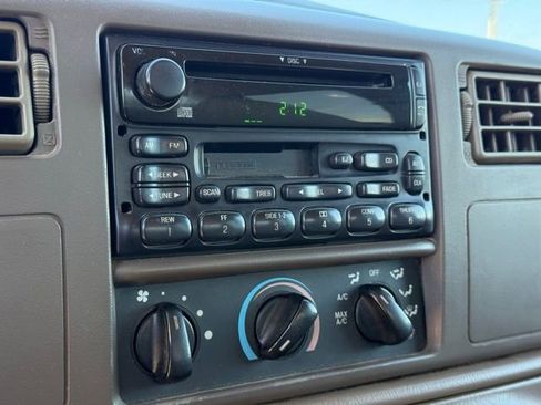 Used 2001 Ford F350 XLT image 19