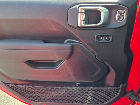 Used 2026 Jeep Wrangler Willys image 21