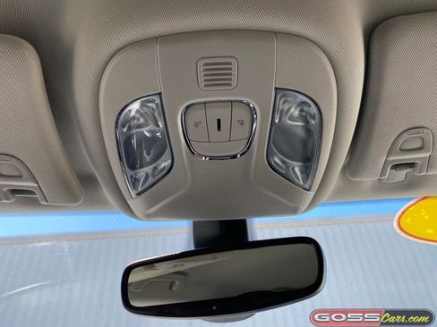 Used 2019 Jeep Compass Latitude w/ Popular Equipment Group AWD/4WD image 13