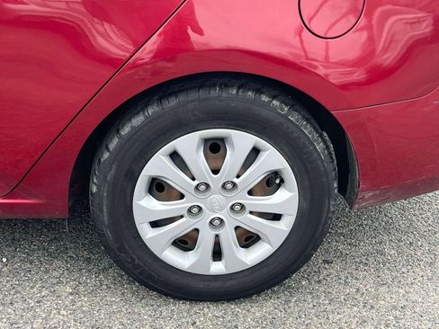 Used 2012 Kia Forte EX FWD image 11