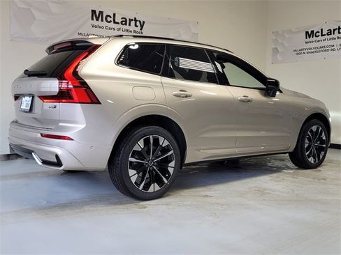 New 2026 Volvo XC60 B5 Plus w/ Protection Package Premier image 3