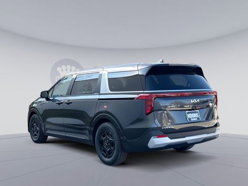 New 2026 Kia Carnival image 4