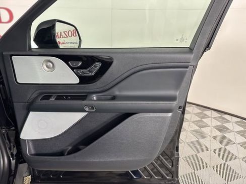 New 2026 Lincoln Aviator Reserve w/ Luxury Package image 21