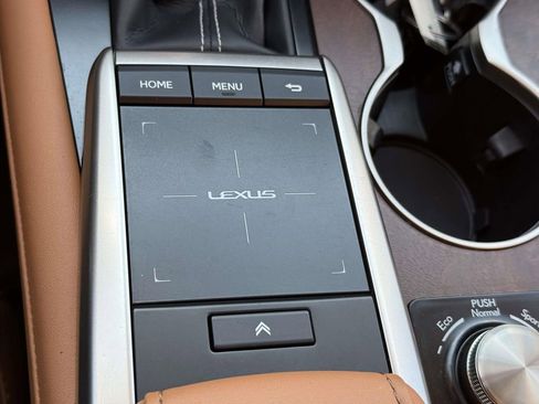 Used 2022 Lexus RX 350L Premium w/ Premium Package AWD/4WD image 22