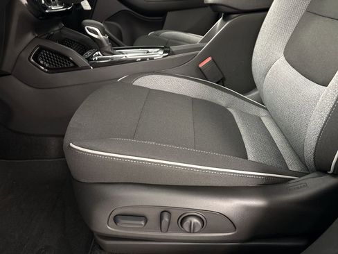 New 2026 Chevrolet TrailBlazer LT w/ Convenience Package image 12