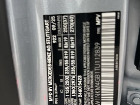 Used 2026 Mercedes-Benz GLC 300 image 33