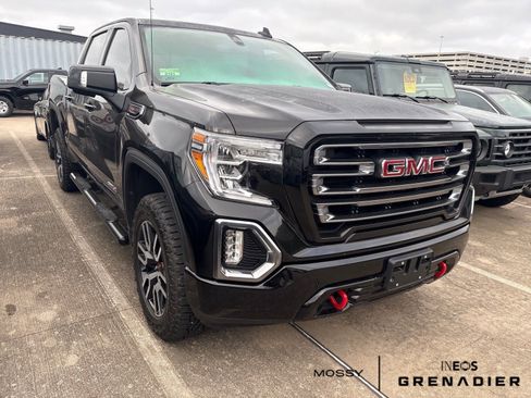 Used 2020 GMC Sierra 1500 AT4 w/ AT4 Preferred Package image 2